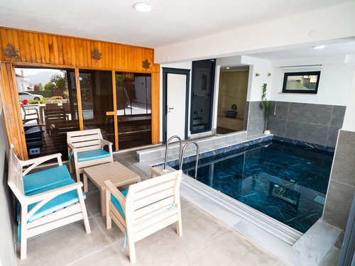  gece  -  Kasım
  | Fethiye Ovacık'ta Lüks 8 Kişilik Villa: Jakuzi, Kapalı Havuz ve Sauna